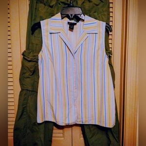 Grace 100% Silk Sleeveless Button Down Shirt 🌿 Size 10P